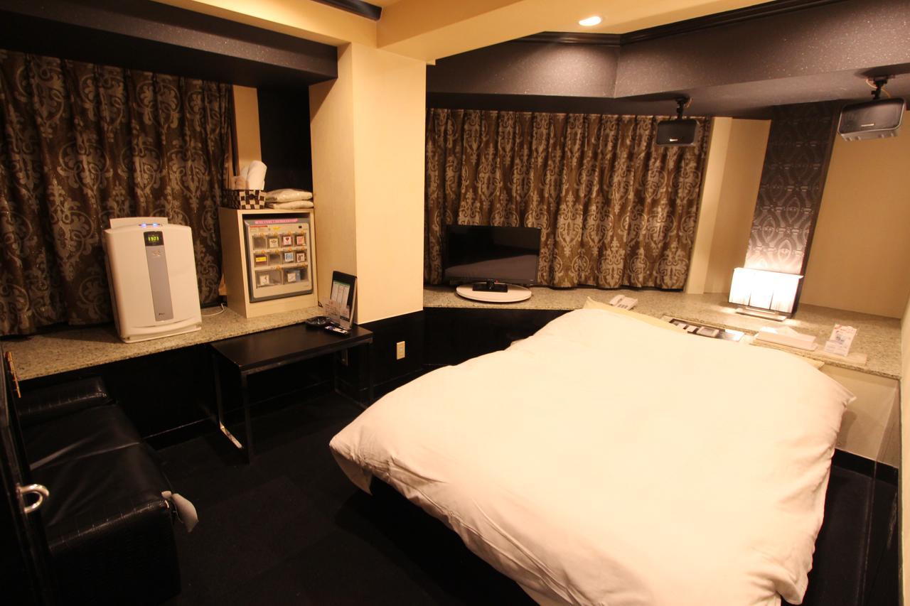 Hotel Lala Fleur (Adults Only) Osaka Esterno foto
